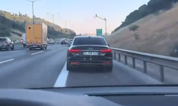 İstanbul’da çakarlı araçla trafik kurallarını hiçe saydılar: O anları sosyal medyada paylaştılar