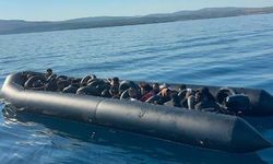 Yunanistan'ın geri ittiği düzensiz göçmenler kurtarıldı