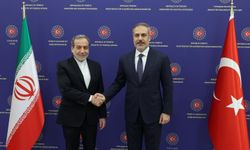 Dışişleri Bakanı Fidan, İranlı mevkidaşı Erakçi ile telefonda görüştü