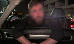 Tepki çeken olay kamerada: Kuytulcular aracın önünü kesti!