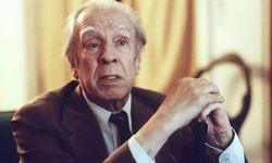 Kör olduktan sonra dünyayı değiştiren yazar! Jorge Luis Borges kimdir?