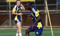 Fenerbahçe’de Sturm Graz maçı öncesi Kante sevinci! Yıldız futbolcu takımla çalıştı