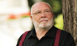 "Mihriban"ı dilden dile dolaştıran usta… Musa Eroğlu kimdir?