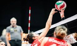 Oturarak Voleybol Kadın Milli Takımı finale yükseldi