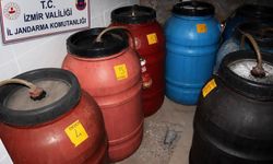 Urla'da sahte alkol baskını! 2 bin 200 litre ele geçirildi