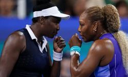 Serena ve Venus Williams kardeşler Cincinnati'de podyumda