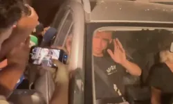 Tesislerden annesiyle gözyaşlarıyla kulübe veda etti!