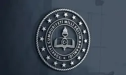 Öğretmenlerin beklediği haber geldi! Mazerete bağlı yer değişikliğiyle ilgili yeni duyuru yayımlandı