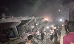 Gazze’de gece faciası: 6 katlı bina çöktü, can kaybı var