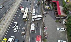 Avcılar’da servis kazası: 9 kişi yaralandı