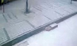 Feci kazanın görüntüleri ortaya çıktı! Bursa'da otobüsün çarpmasıyla ağır yaralanan kadın, hayat mücadelesini kaybetti