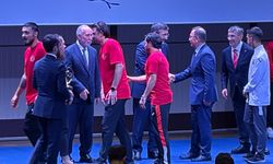 Cumhurbaşkanı Yardımcısı Yılmaz, Türkiye'deki gençlik ve spor tesisi sayısını açıkladı