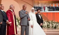 Cumhurbaşkanı Başdanışmanı Saral'dan Bülent Arınç'a zehir zemberek sözler: "Nikah kürsüsü siyaset meydanı değildir"