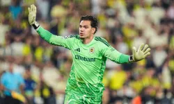 Ederson'dan hem kurtarışlar hem oyun kurulumu!