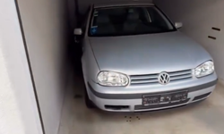 Almanya’da 120 euroya otomobil aldı: 1999 model Golf’ü görenler şaşkına döndü