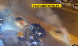 Ataşehir’de yolu trafiğe kapattılar: Havai fişek atıp motosikletlerle lastik yaktılar