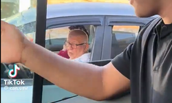 Trafikte tepki çeken görüntüler: Çocuklu ve yaşlı aileleri rahatsız ettiler