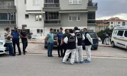 Evde iki cansız beden! 'Siyanür var, girmeyin' notu çıktı