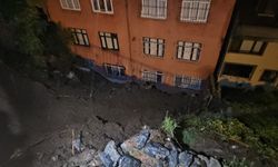 Eyüpsultan’da yağmur sonrası toprak kaydı: 25 kişi tahliye edildi