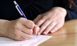 AÖF kayıt yenileme ne zaman? 2026-2027 Anadolu Üniversitesi AÖF kayıt yenileme nasıl yapılıyor, kayıt ücreti ne kadar?