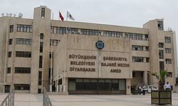 DEM Parti duyurdu: Diyarbakır Büyükşehir Belediyesi'nde eş başkan değişti!