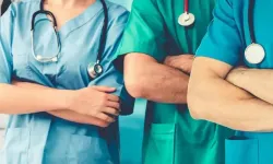 Hastanın karşısındaki genç doktor kim? İntörn hekim yanıtladı