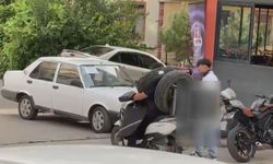 Lastiği boynuna astı motoruyla Ankara trafiğine çıktı!