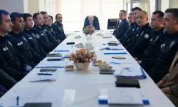 Ankara Emniyet Müdürü Yüksek’ten iki ilçeye ziyaret! Personelle bir araya geldi