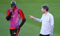 Mark van Bommel'den Romelu Lukaku açıklaması