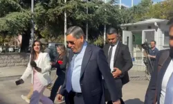 Gökçek’e adliye girişinde Arınç sorusu: Tepkisi dikkat çekti!