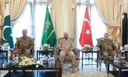 Riyad'da 'Mekke Anlaşması' kararı! Saldırılara karşı ortak savunma sürdürülecek