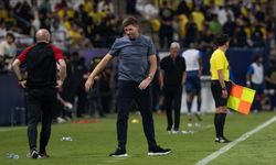 Steven Gerrard bordo mavililerde ilk plan!