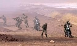 TEKNOFEST’te komandolardan operasyon gösterisi: TB3, S-70 ve CH-47 destek verdi
