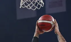 Fenerbahçe Tarfin ve Beşiktaş dev derbide kupa için sahaya çıkıyor