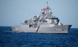 Türk fırkateyni Cidde'de! Askeri heyetler bir araya geldi