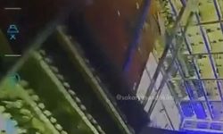 Veresiye alkolü reddedilince kamyonla tekel bayisine daldı!