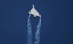 Fransa'da Mirage 2000D savaş uçağı düştü: 1 ölü