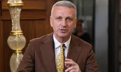 Oktay Saral’ın başörtüsü paylaşımı nedeniyle istifa ettiği iddia edildi