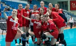 A Milli Kadın Hentbol Takımı'ndan Ankara'da 2'de 2: Ukrayna ve İran'ı devirdiler