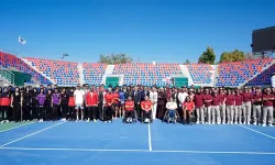 Ankara'da düzenlenen Cumhurbaşkanlığı Tenis Turnuvası tamamlandı: Dereceye giren isimler ödüllerine kavuştu