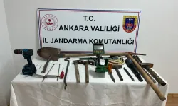 Ankara’da kaçakçılık baskını! Silah, fişek ve kazı malzemeleri ele geçirildi