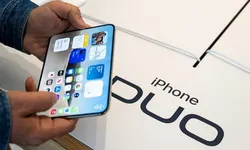 Apple iPhone Duo ekranlarını değiştirecek: Katlanabilir telefonda sorun