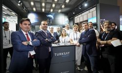 Bakan Kacır açıkladı: Türkiye 2027'de Ay'a uzay aracı gönderecek