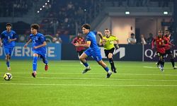 Bakü’de futbol tarihinde bir ilk: Azerbaycan’dan 6 gollü açılış