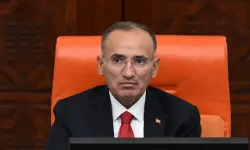 İstifa eden Bekir Bozdağ’ın son hali gündem oldu: Hastalığı ne, neden bu kadar zayıfladı?