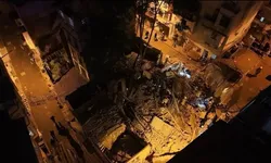 Beyoğlu'nda 5 katlı metruk bina çöktü: Enkazda arama çalışmaları tamamlandı