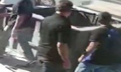 Bisikletlinin önünü otomobille kesip darbettiler
