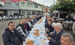 Bursa İnegöl’de tavuklu pilav yiyen yaklaşık 100 kişi hastanelik oldu
