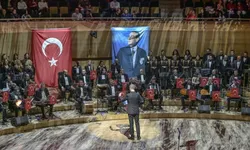 CSO Ada Ankara'da Cumhuriyet coşkusu: Atatürk'ün sevdiği eserler sahnelendi