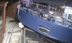 Derin Mermerci'nin 200 yıllık yalısına vapur çarptı